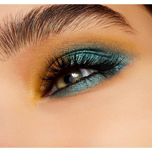 Mac Cosmetics DazzleShadow Extreme Eyeshadow - Picture 10 of 11